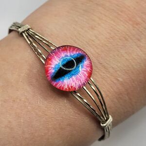 Dainty Sterling Silver Brebitz Pink Cat Dragon Snake Eye Bracelet 2.5in dia